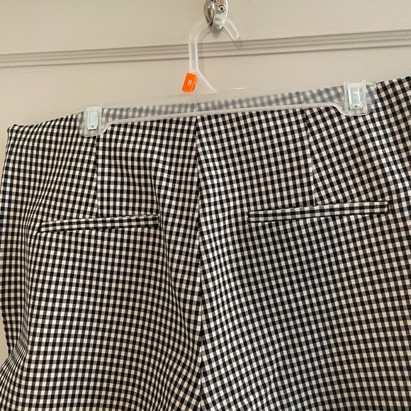 H&M brand new gingham slim fit pants with elasticized waist band in size XL. - Picture 5 of 11